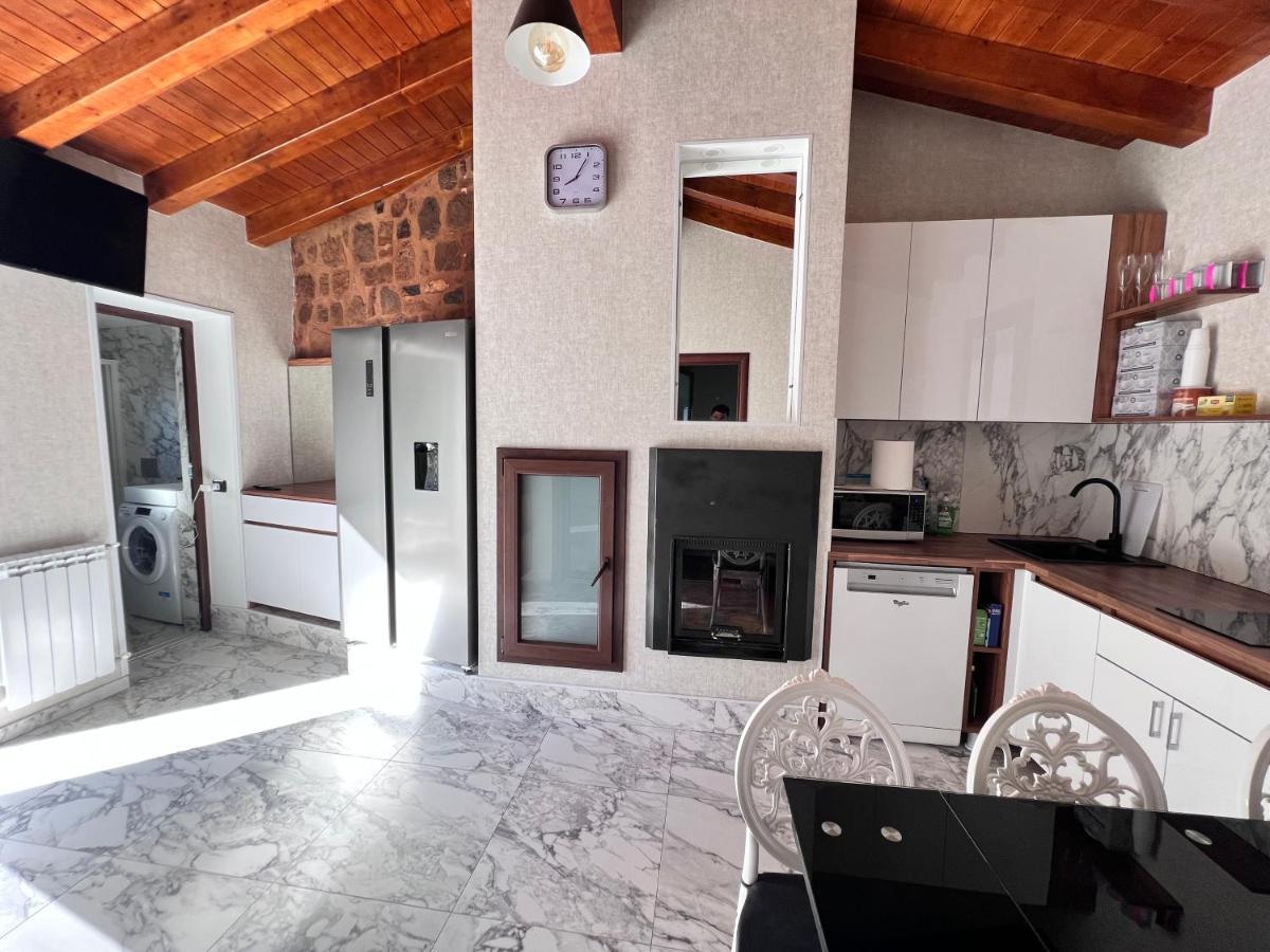 Villa Di Campagna Con Vista Mare 5 Camere Da Letto Pampara Eksteriør billede