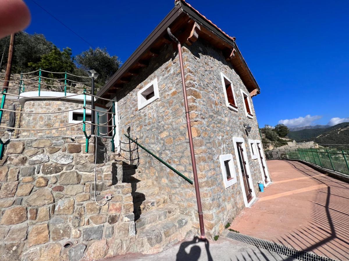 Villa Di Campagna Con Vista Mare 5 Camere Da Letto Pampara Eksteriør billede