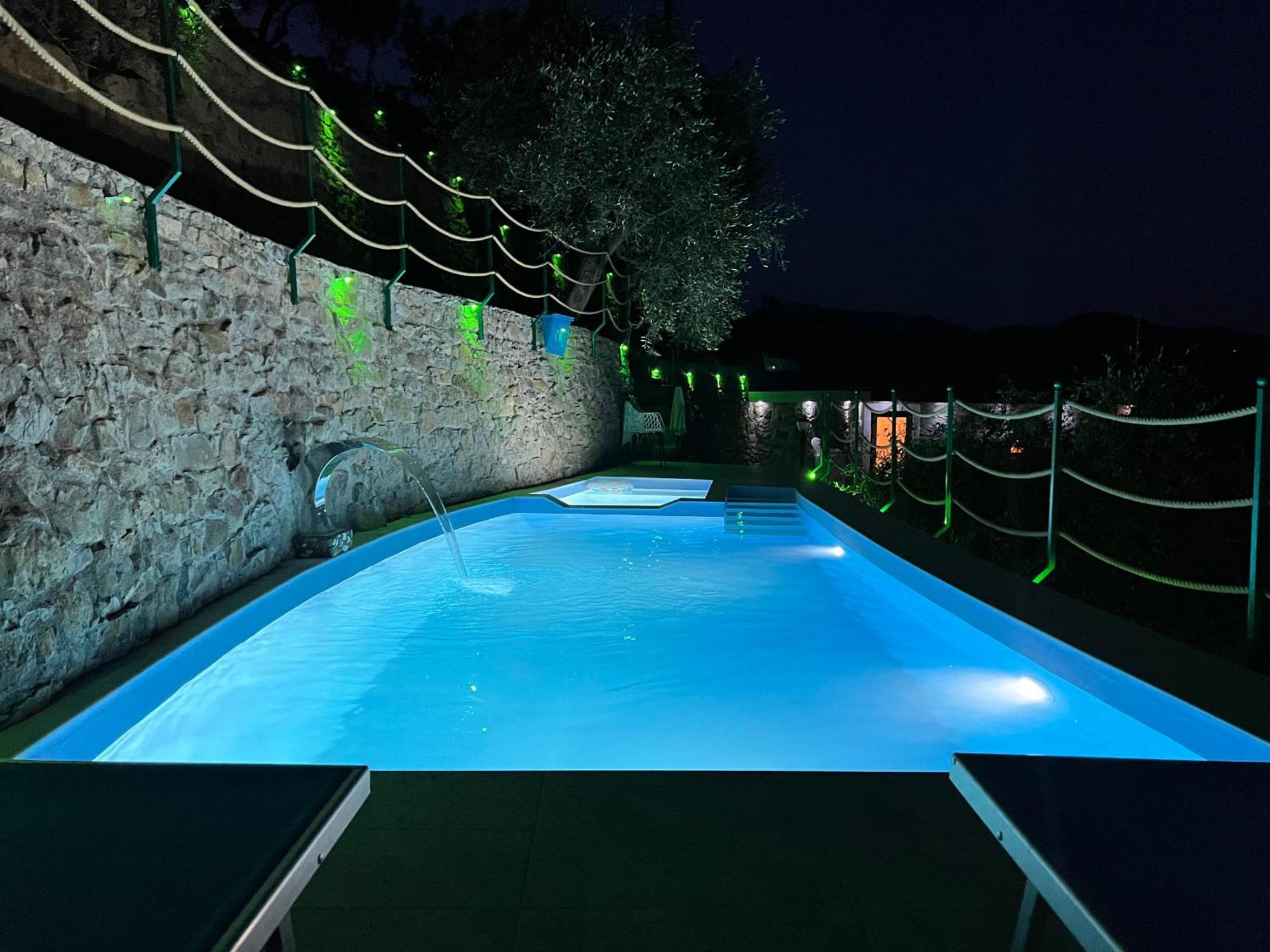 Villa Di Campagna Con Vista Mare 5 Camere Da Letto Pampara Eksteriør billede