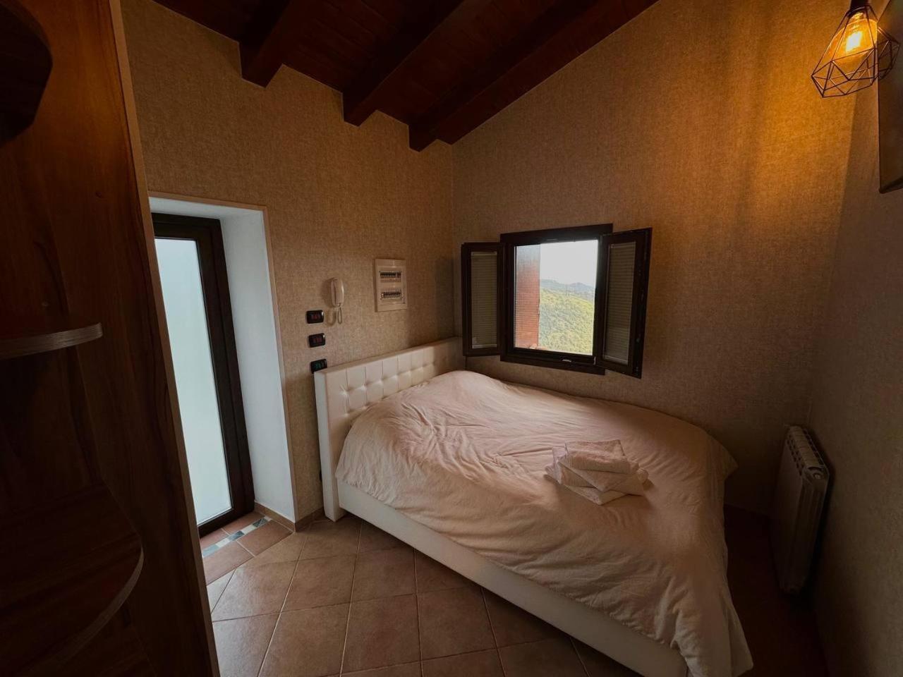 Villa Di Campagna Con Vista Mare 5 Camere Da Letto Pampara Eksteriør billede