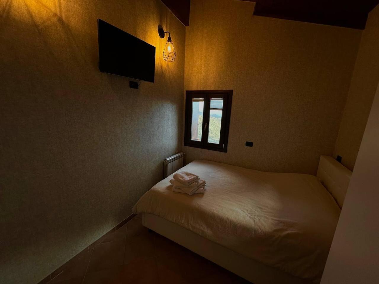 Villa Di Campagna Con Vista Mare 5 Camere Da Letto Pampara Eksteriør billede