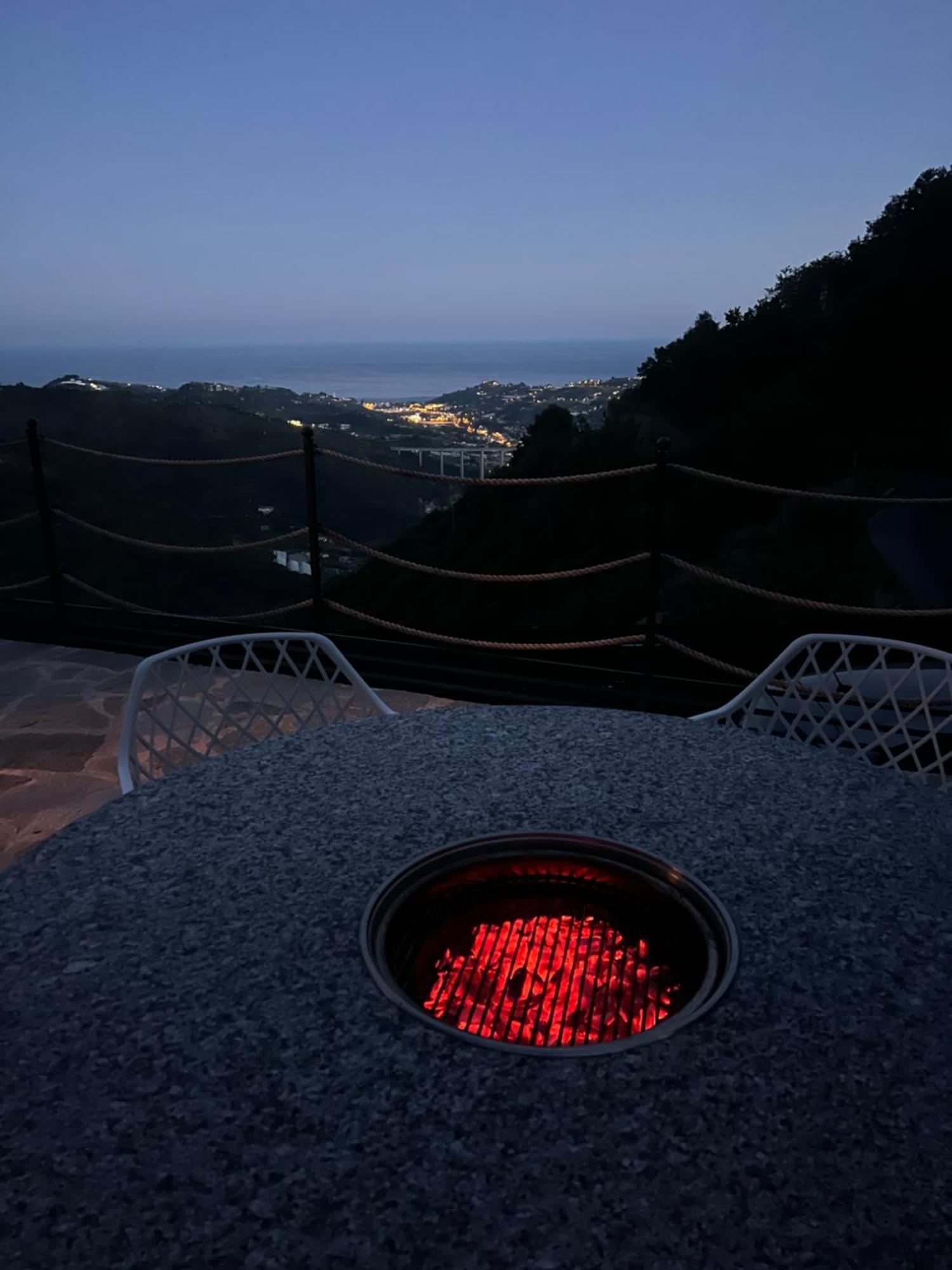 Villa Di Campagna Con Vista Mare 5 Camere Da Letto Pampara Eksteriør billede